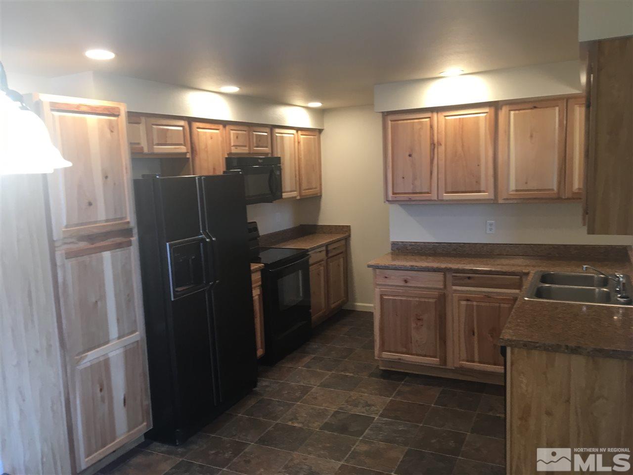 6785 Honeysuckle Drive Reno, NV 89506 - Photo 4 of 20 Photo 4