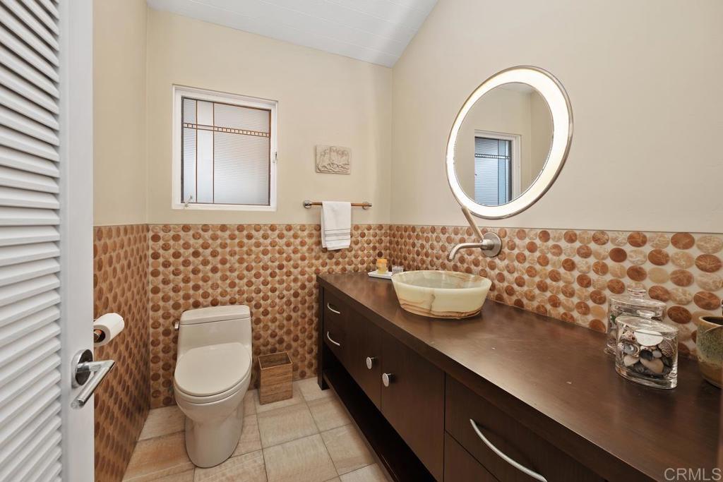 100 10th Street Del Mar, CA 92014 - Photo 15 of 29 Powder Bath
