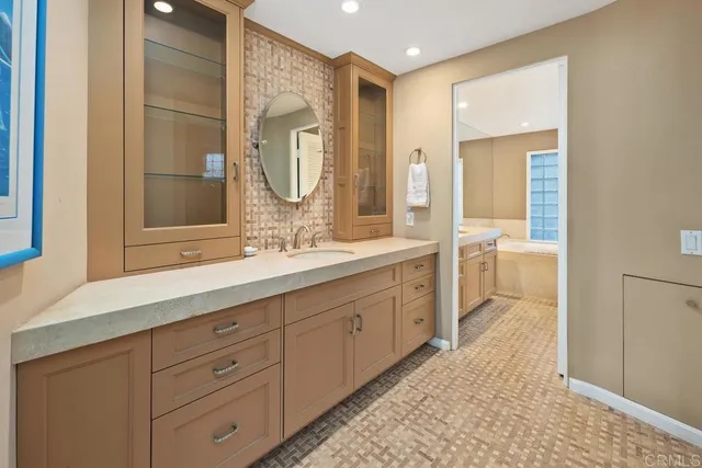 $30,000 | 100 10th Street, Del Mar, CA 92014