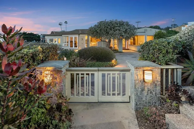 $30,000 | 100 10th Street, Del Mar, CA 92014