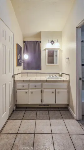 $2,350 | 4900 East 4900 E Chapman Avenue, Unit 78, Orange, CA 92866