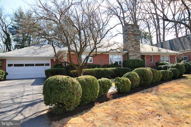 9809 Old Spring Road Kensington, MD 20895 - Photo 1 of 15 FRONT VIEW