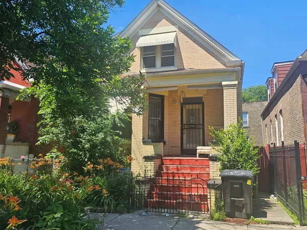$179,900 | 6108 South Bishop Street, Chicago, IL 60636