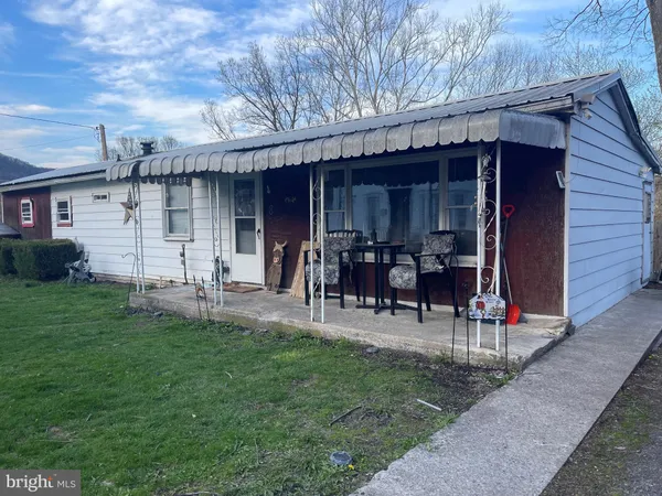 $99,900 | 6 Water Street, McVeytown, PA 17051