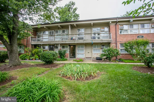 $159,900 | 7402 18th Avenue, Unit 14, Hyattsville, MD 20783