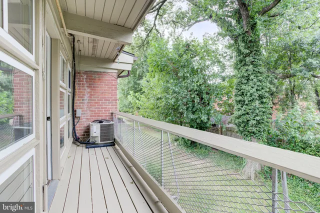 $159,900 | 7402 18th Avenue, Unit 14, Hyattsville, MD 20783