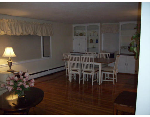 6 Kings Road Lynnfield, MA 01940 - Photo 5 of 7 Gallery Image 5