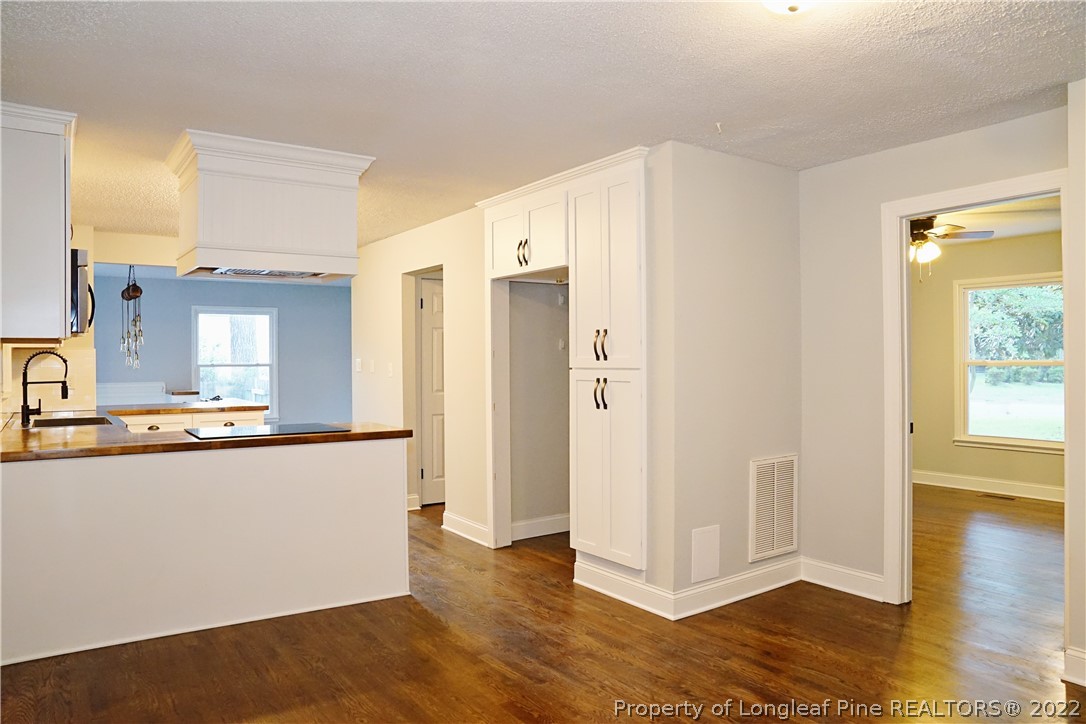 406 Dunmore Road Fayetteville, NC 28303 - Photo 15 of 49 Gallery Image 15