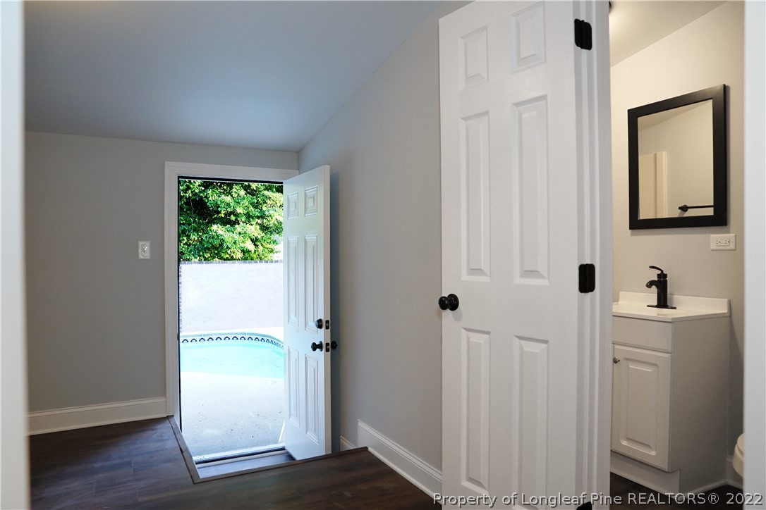406 Dunmore Road Fayetteville, NC 28303 - Photo 8 of 49 Gallery Image 8