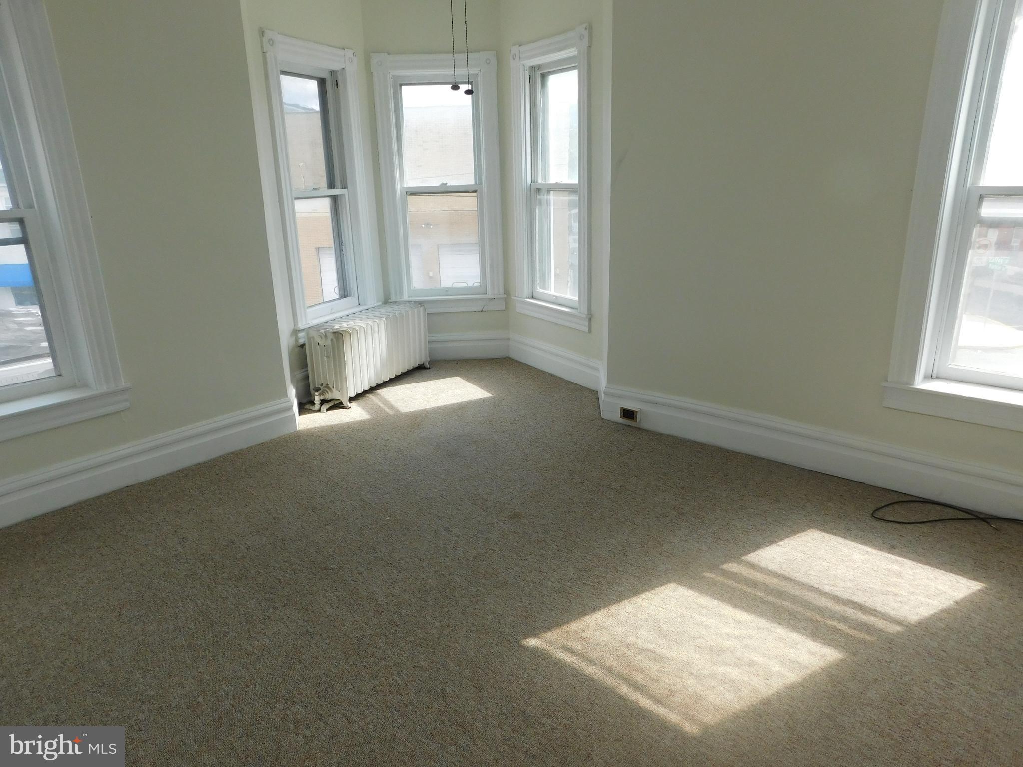 247 East 3rd Street Lewistown, PA 17044 - Photo 19 of 24 an empty room with windows