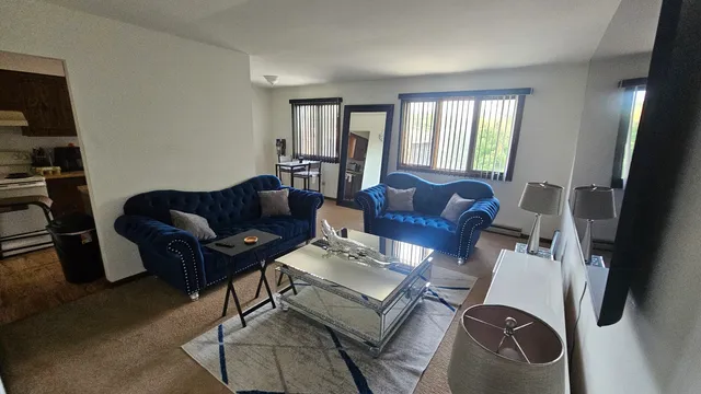 $390,000 | 18707 Burnham Avenue, Lansing, IL 60438