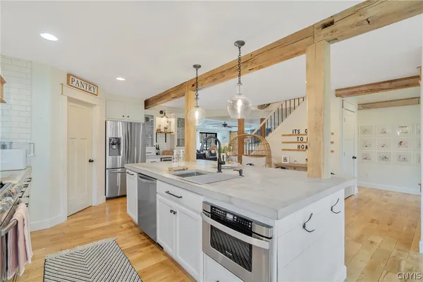 $549,900 | 2590 Co Rte 7, Oswego, NY 13126