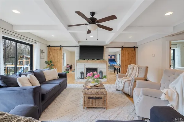 $549,900 | 2590 Co Rte 7, Oswego, NY 13126