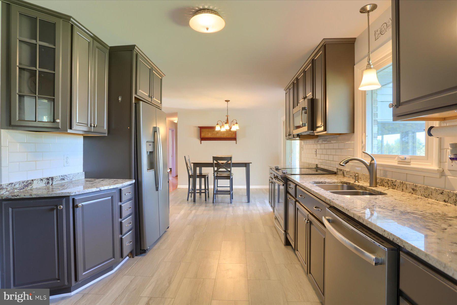 201 Hilltop Road Boiling Springs, PA 17007 - Photo 13 of 47 Gallery Image 13