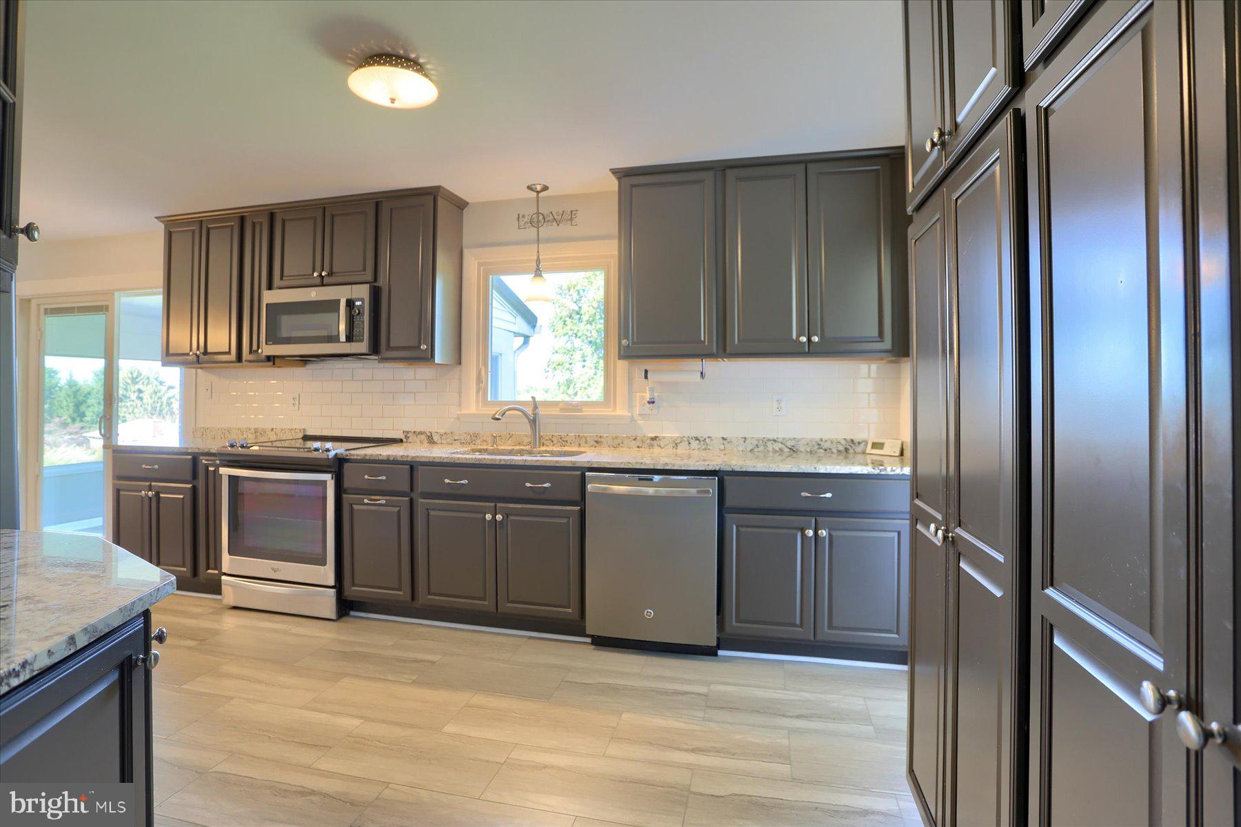 201 Hilltop Road Boiling Springs, PA 17007 - Photo 14 of 47 Gallery Image 14