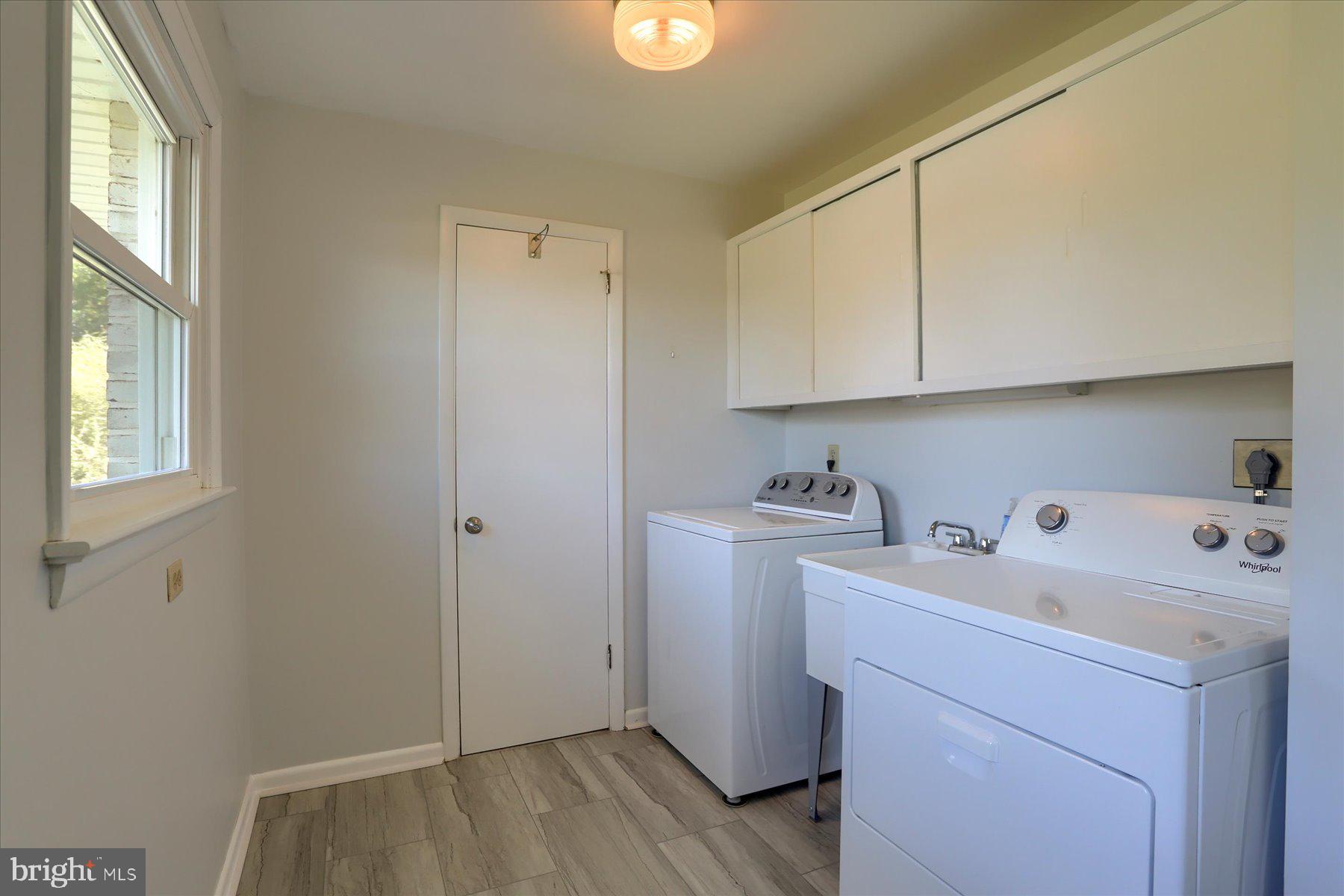 201 Hilltop Road Boiling Springs, PA 17007 - Photo 15 of 47 Gallery Image 15