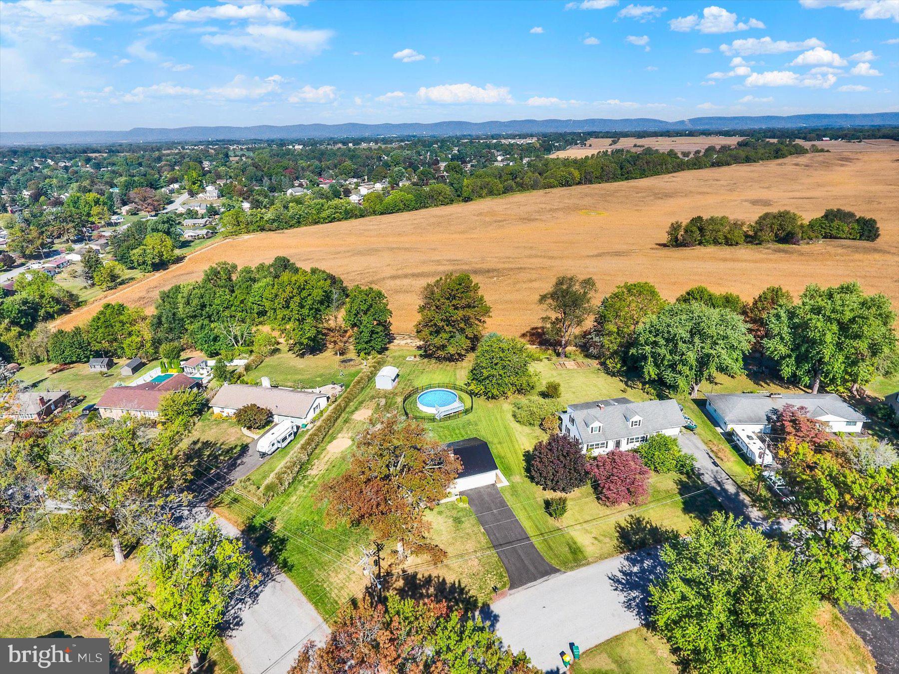 201 Hilltop Road Boiling Springs, PA 17007 - Photo 42 of 47 Gallery Image 42