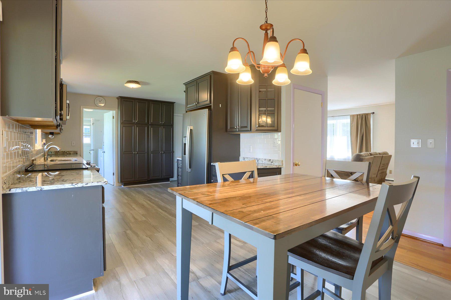 201 Hilltop Road Boiling Springs, PA 17007 - Photo 10 of 47 Gallery Image 10