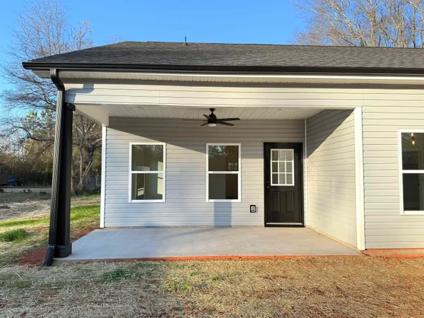 $329,900 | 177 Cedar Avenue, Wellford, SC 29385