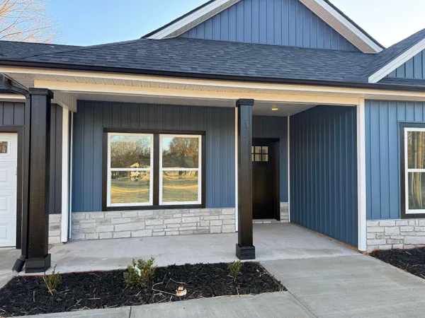 $329,900 | 177 Cedar Avenue, Wellford, SC 29385