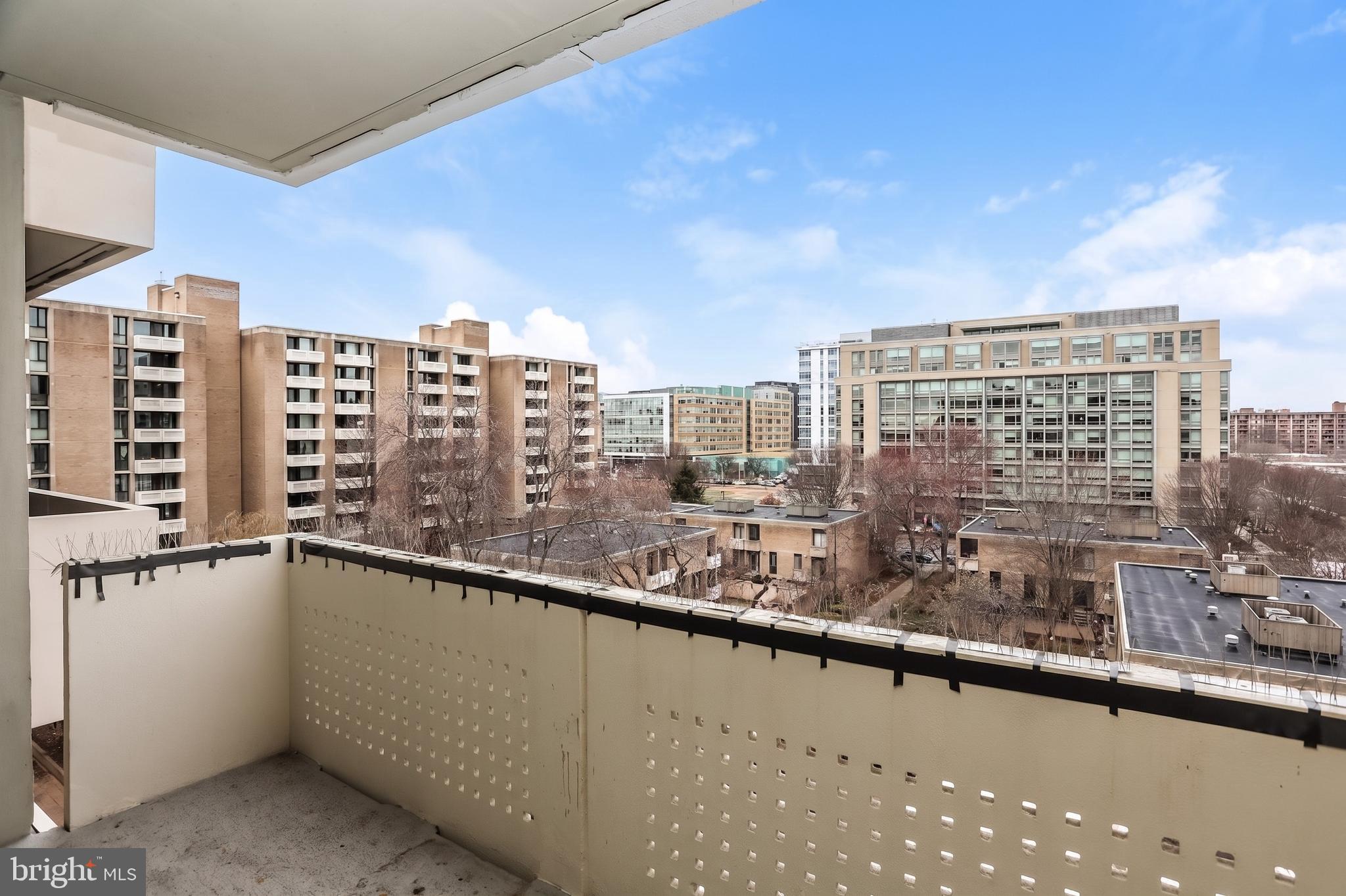 240 M Street Southwest, Unit E511 Washington, DC 20024 - Photo 14 of 16