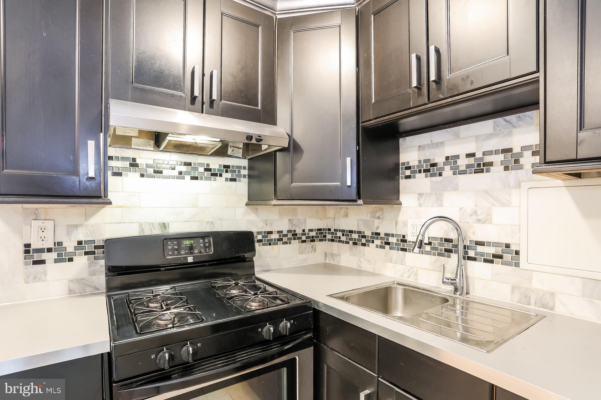 240 M Street Southwest, Unit E511 Washington, DC 20024 - Photo 6 of 16