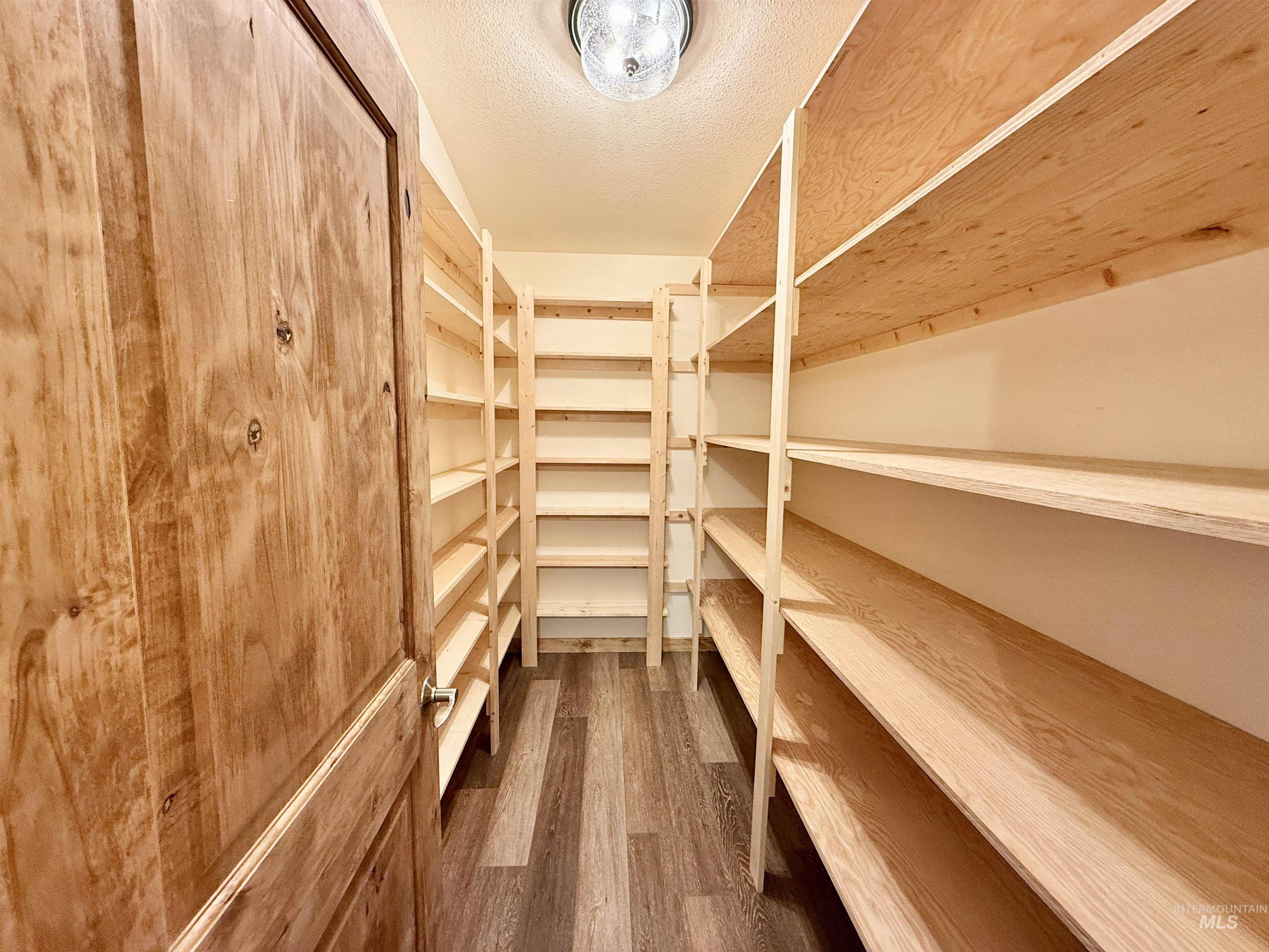 150 Buck Boulevard White Bird, ID 83554 - Photo 17 of 45 View of storage room