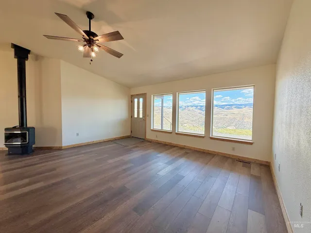 $649,000 | 150 Buck Boulevard, White Bird, ID 83554