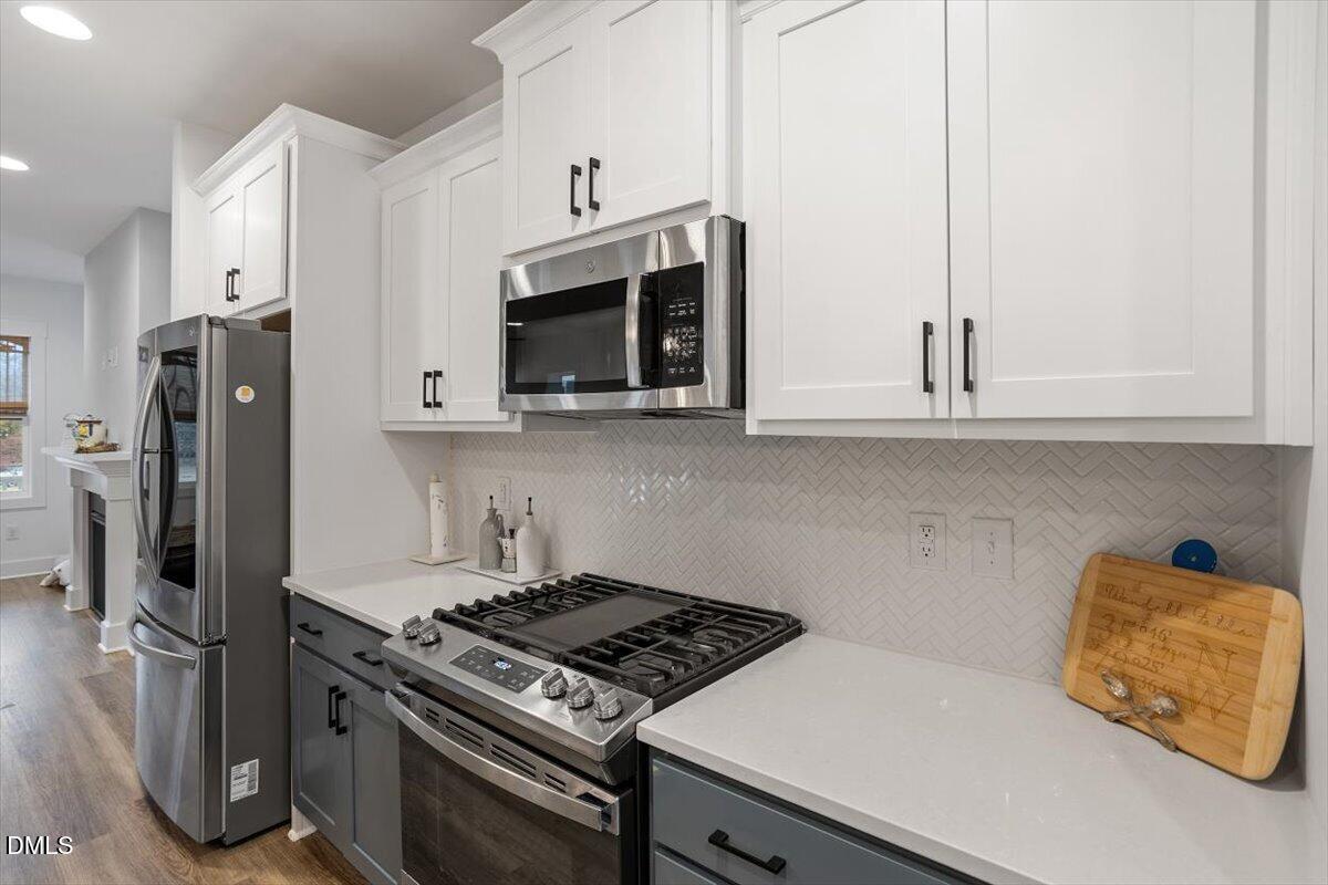 6411 Taylor Road Wendell, NC 27591 - Photo 16 of 38 upgraded gas oven