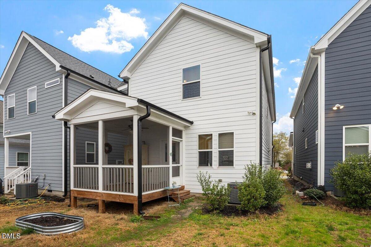 6411 Taylor Road Wendell, NC 27591 - Photo 4 of 38 screened in porch out back