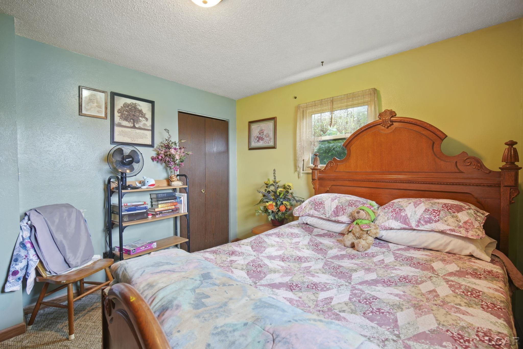 10769 Burton Road Adrian, MI 49221 - Photo 19 of 25 50143731-834a0fbe-776e-4f37-a98c-6732c42393c1.JPG