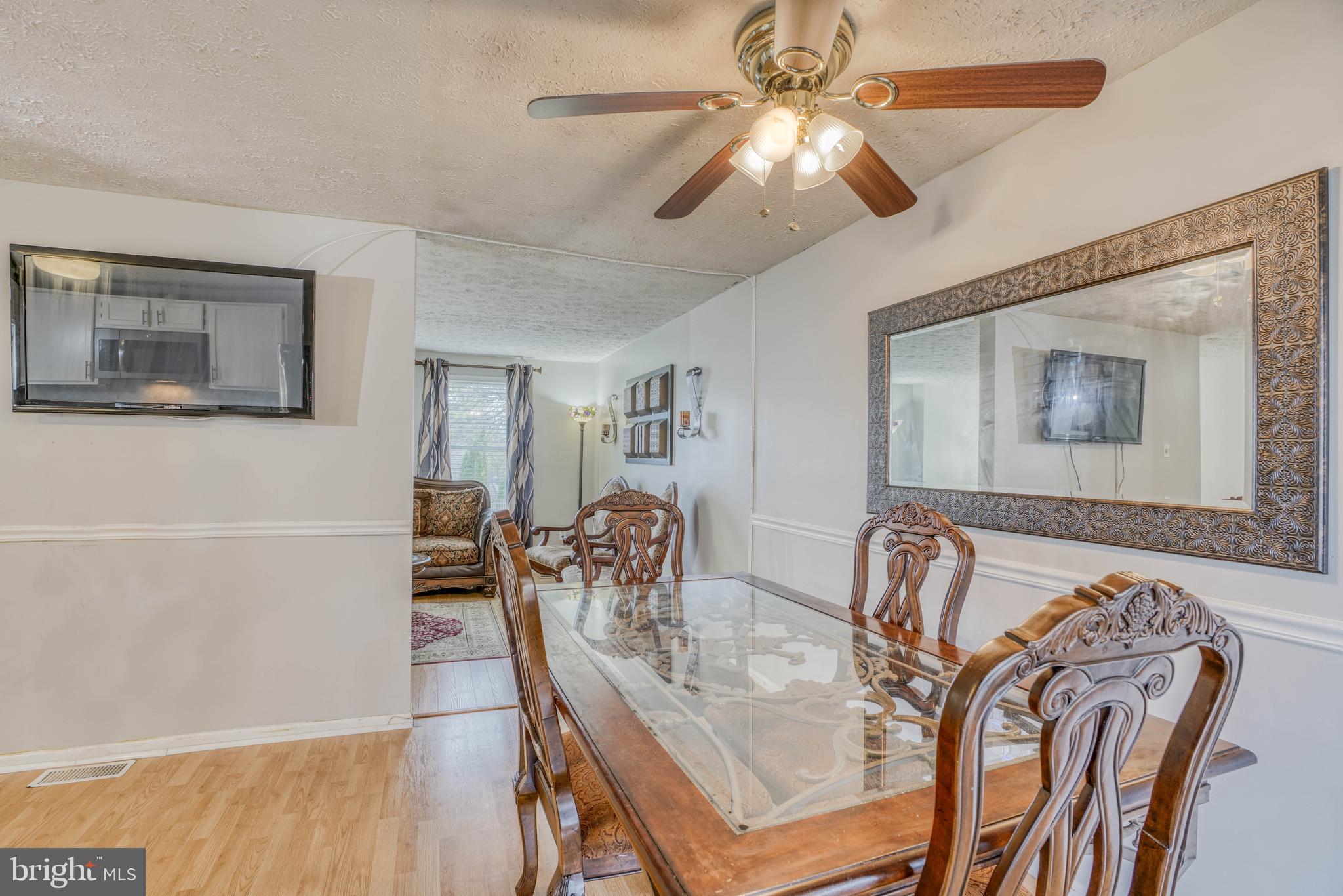 5034 Clifford Road Perry Hall, MD 21128 - Photo 10 of 37 Gallery Image 10