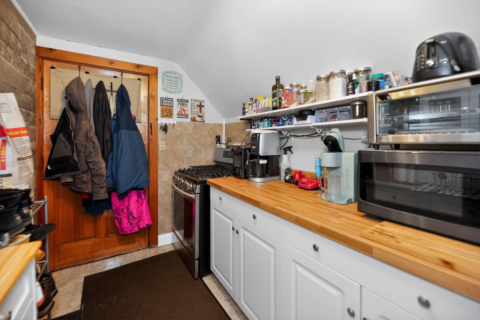 311 Marengo Road Harvard, IL 60033 - Photo 11 of 28