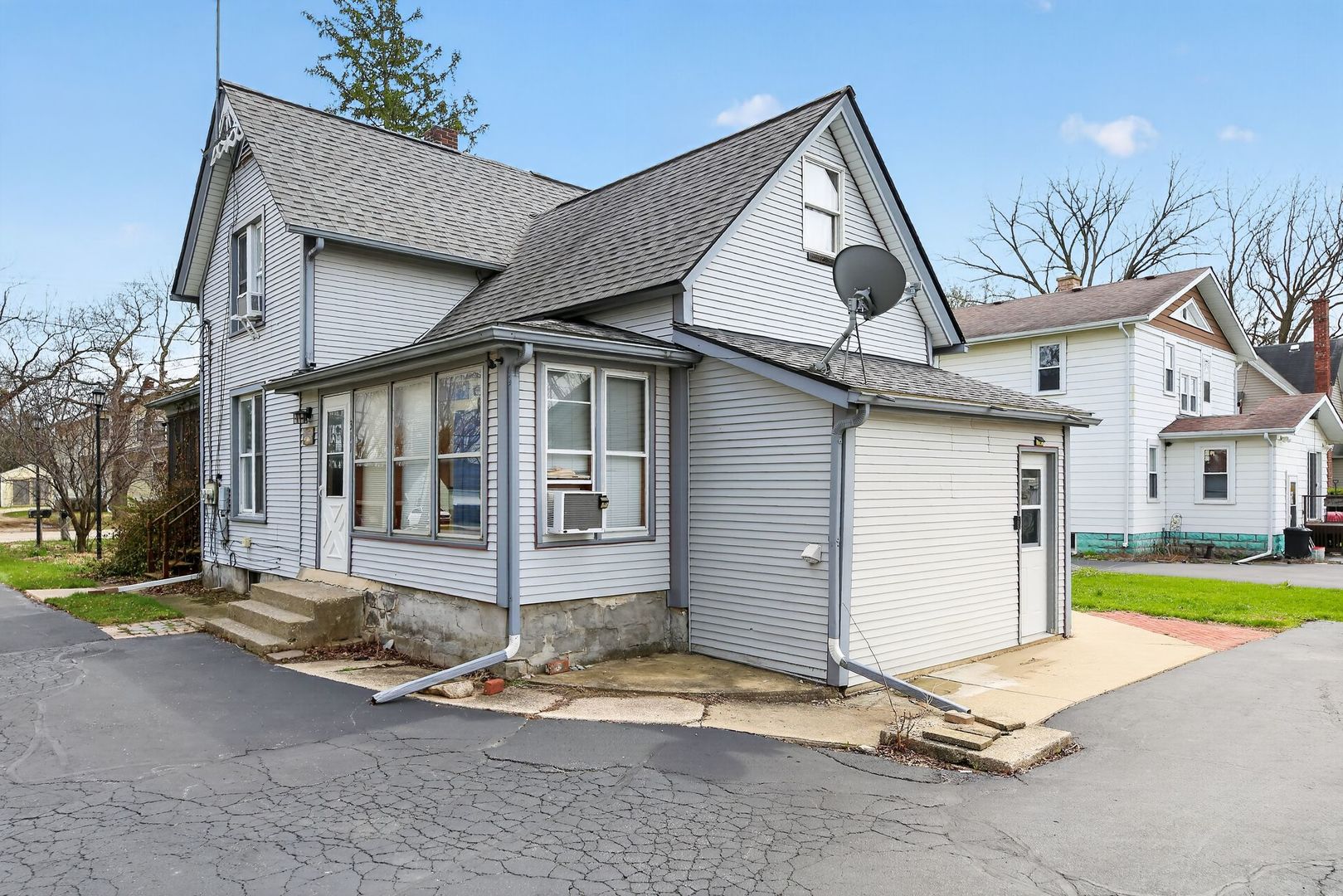 311 Marengo Road Harvard, IL 60033 - Photo 17 of 28