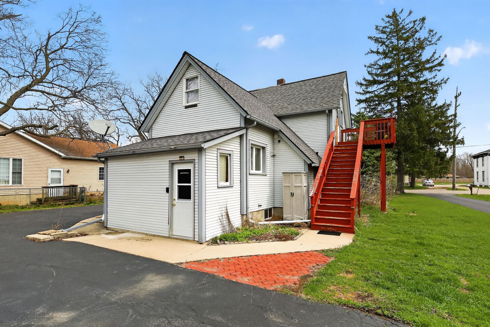 311 Marengo Road Harvard, IL 60033 - Photo 18 of 28