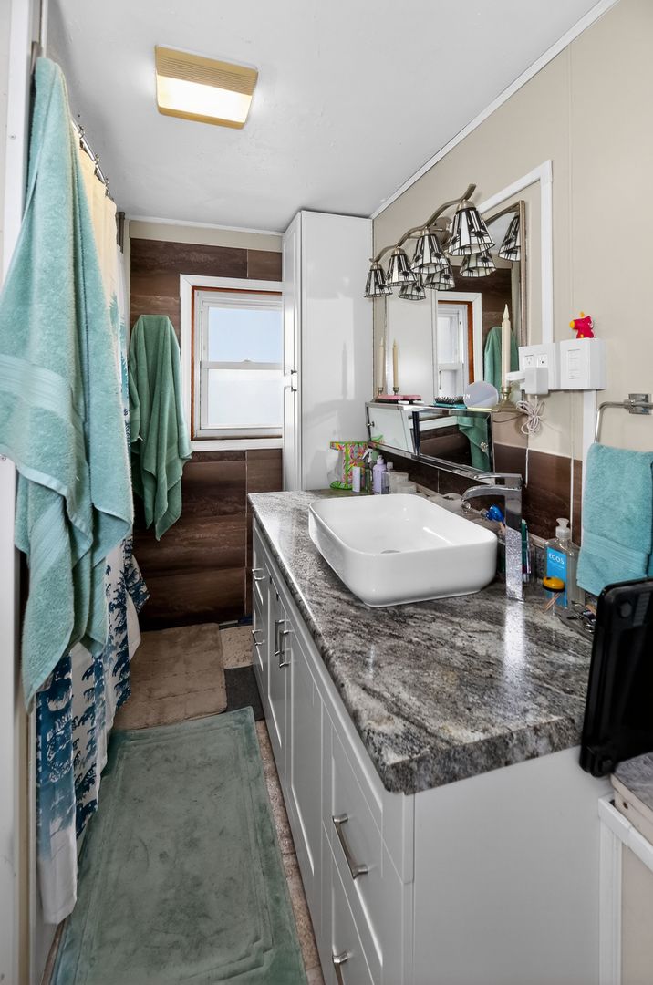 311 Marengo Road Harvard, IL 60033 - Photo 6 of 28