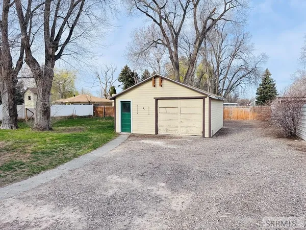 $289,000 | 565 Lansing Street, Blackfoot, ID 83221