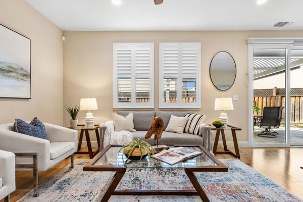 $925,000 | 41 Caspian Way, Gilroy, CA 95020