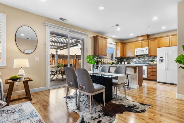 $925,000 | 41 Caspian Way, Gilroy, CA 95020