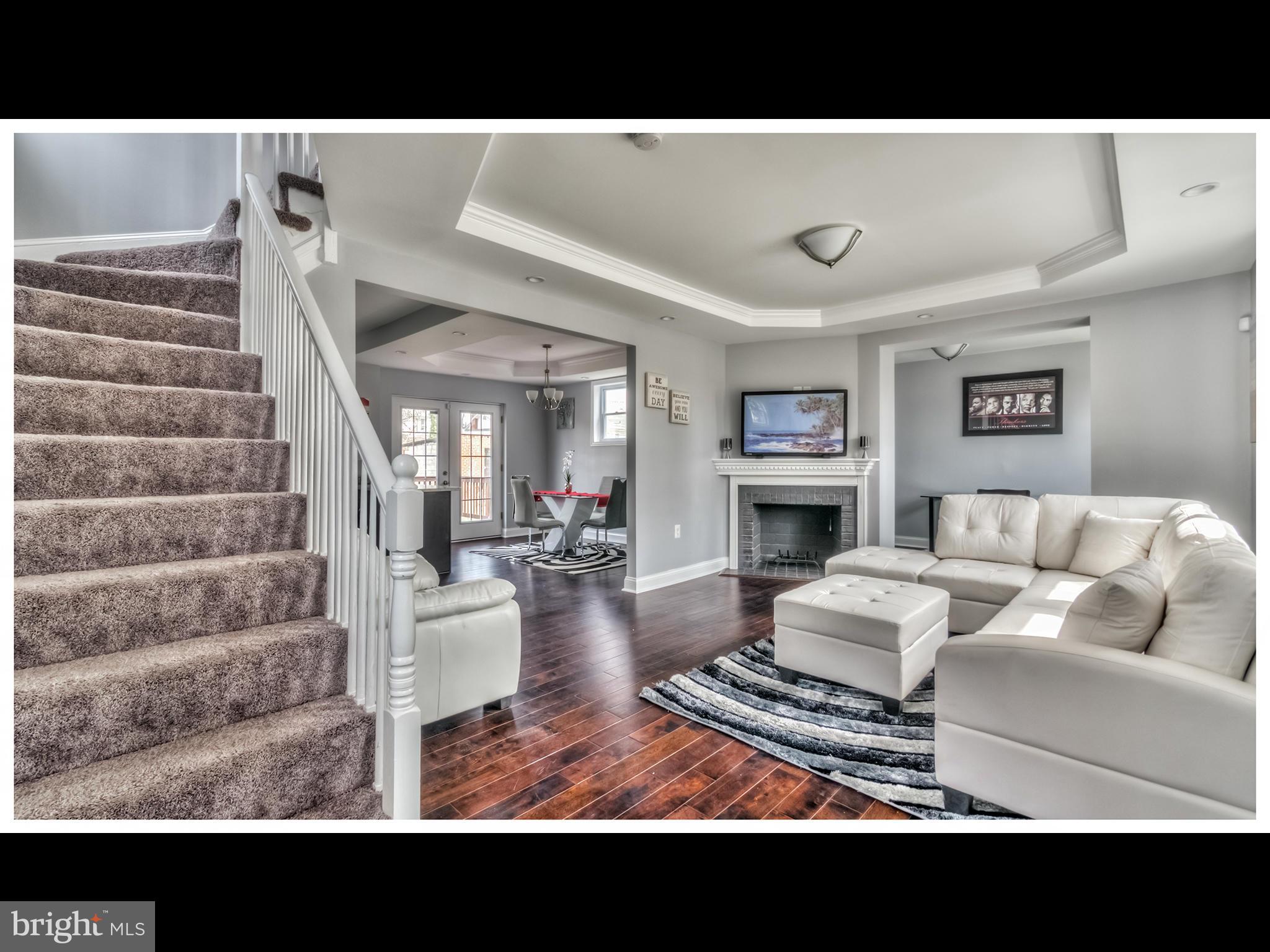 4110 Wentworth Road Baltimore, MD 21207 - Photo 2 of 30 Living Room