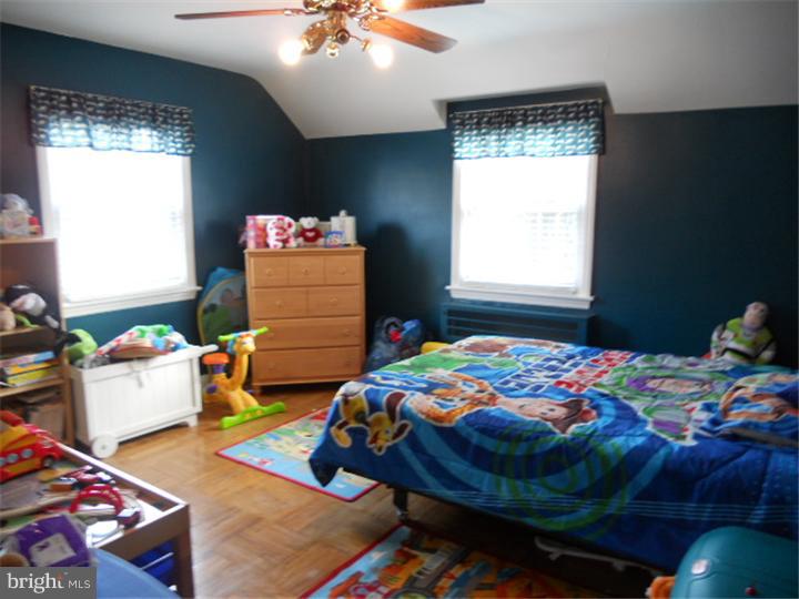 201 Sunnybrook Road Springfield, PA 19064 - Photo 12 of 21 Bedroom 3