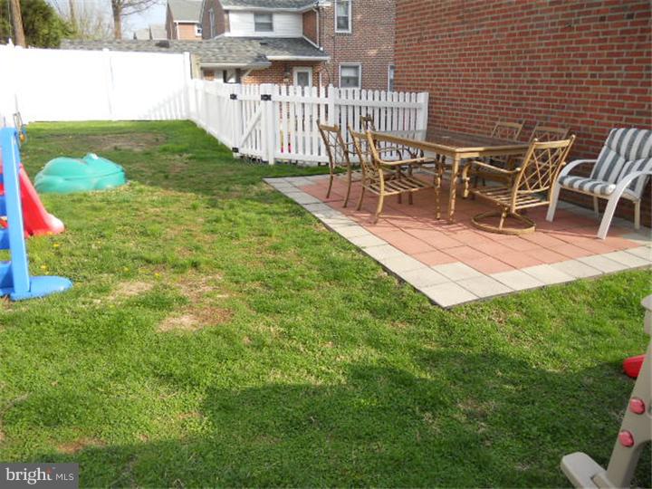 201 Sunnybrook Road Springfield, PA 19064 - Photo 20 of 21 Exterior Back