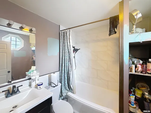 $150,000 | 1837 42nd Street, Rock Island, IL 61201