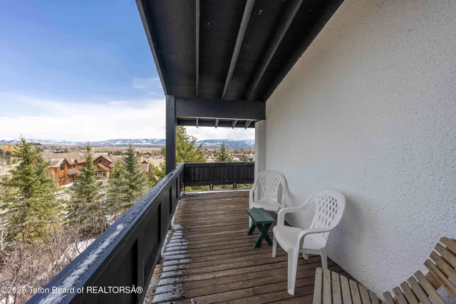 $925,000 | 7170 North Rachel Way, Unit B12, Teton Village, WY 83025