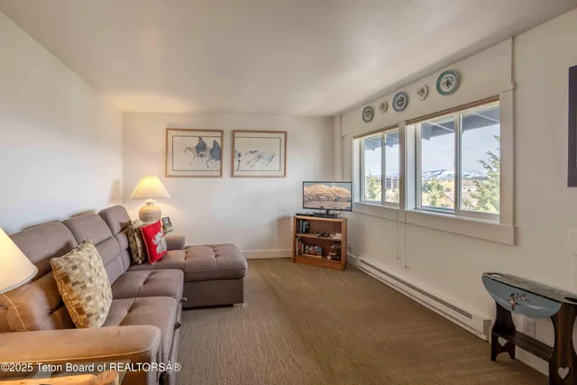 $925,000 | 7170 North Rachel Way, Unit B12, Teton Village, WY 83025