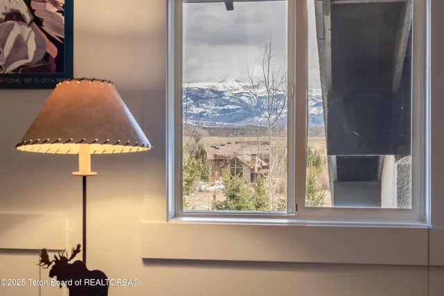 $925,000 | 7170 North Rachel Way, Unit B12, Teton Village, WY 83025