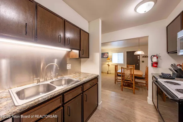 $925,000 | 7170 North Rachel Way, Unit B12, Teton Village, WY 83025