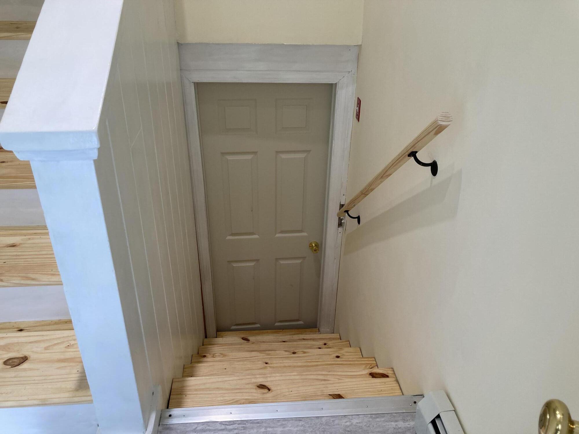 85 Arnold Road China, ME 04358 - Photo 21 of 29 Stairs2