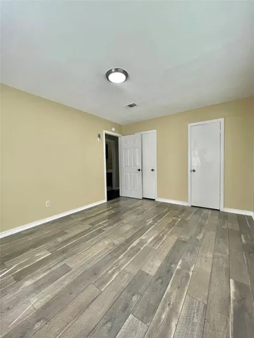 $1,150 | 611 North Avenue D, Freeport, TX 77541