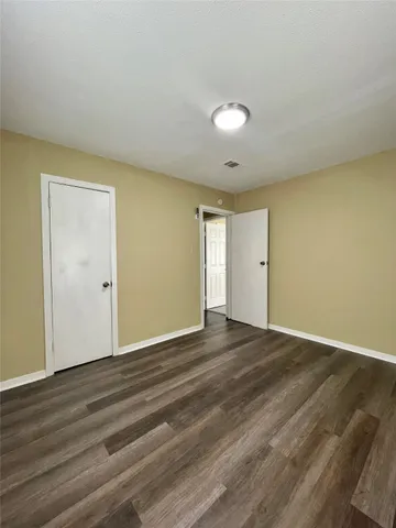 $1,150 | 611 North Avenue D, Freeport, TX 77541